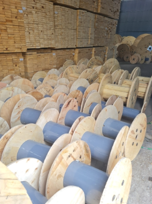 Bobbin gỗ